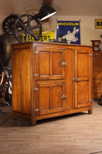 mobilier de metier de boucher